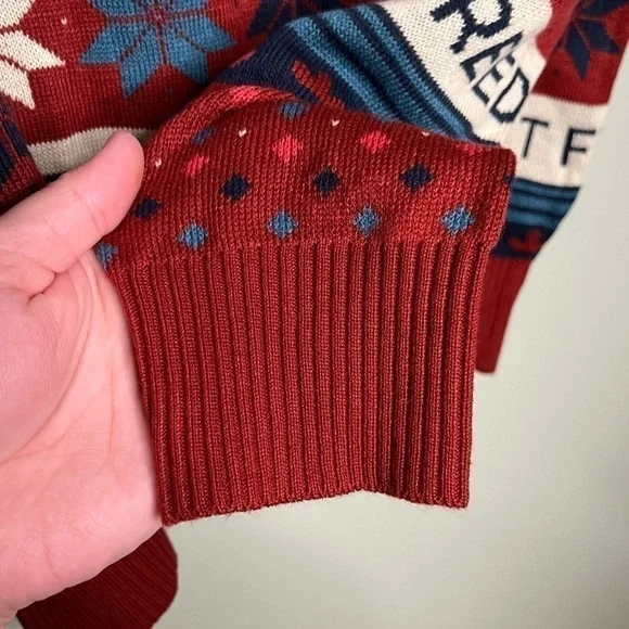 NWT Hulu The Handmaid’s Tale Let Freedom Rage Christmas Holiday Sweater Size‎ XL - Picture 8 of 11